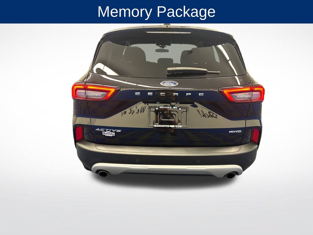 Certified 2023 Ford Escape Active w/ Tech Pack #2 AWD/4WD image 4