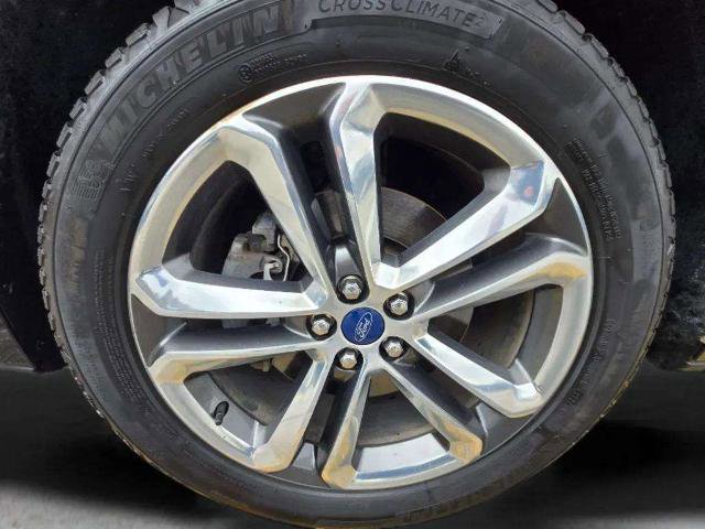 Certified 2017 Ford Edge Sport w/ Equipment Group 401A AWD/4WD image 35