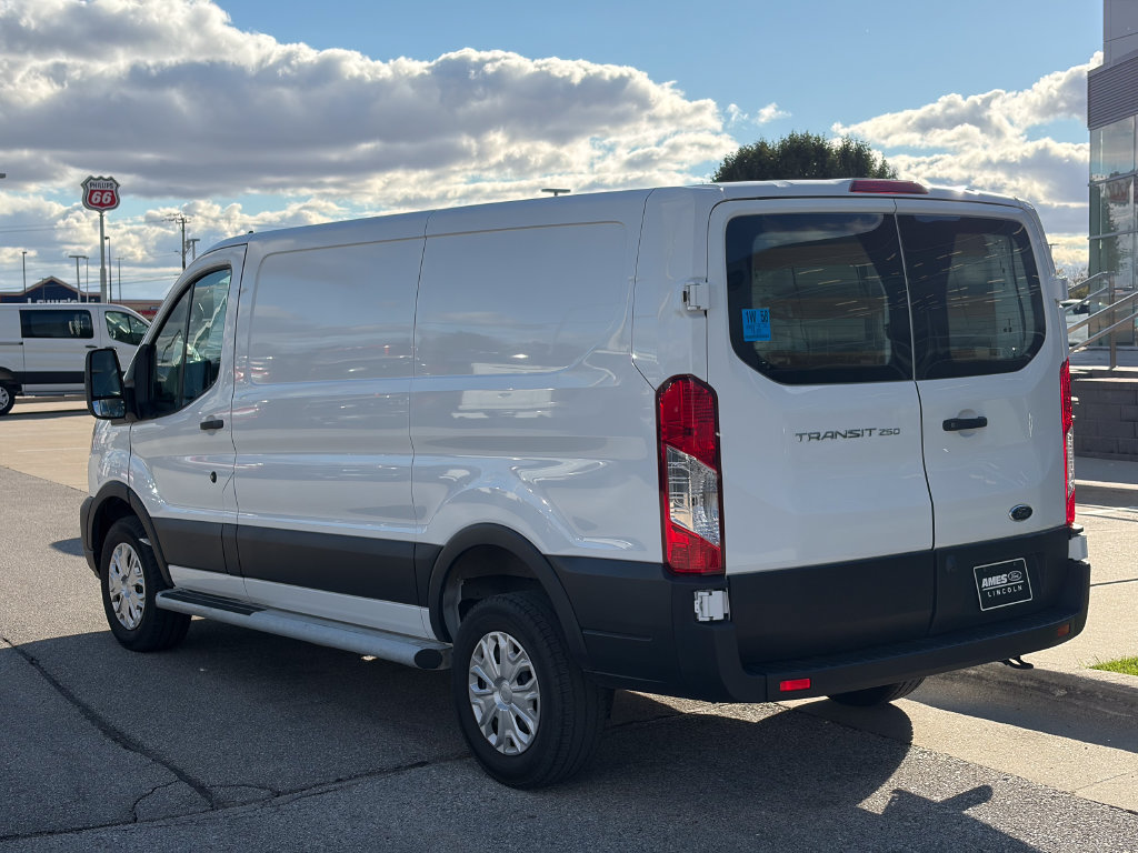 Certified 2025 Ford Transit 250 Low Roof w/ Exterior Upgrade Package RWD image 4