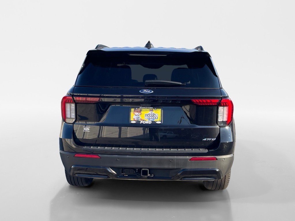 Certified 2025 Ford Explorer ST-Line w/ ST-Line Street Pack image 5