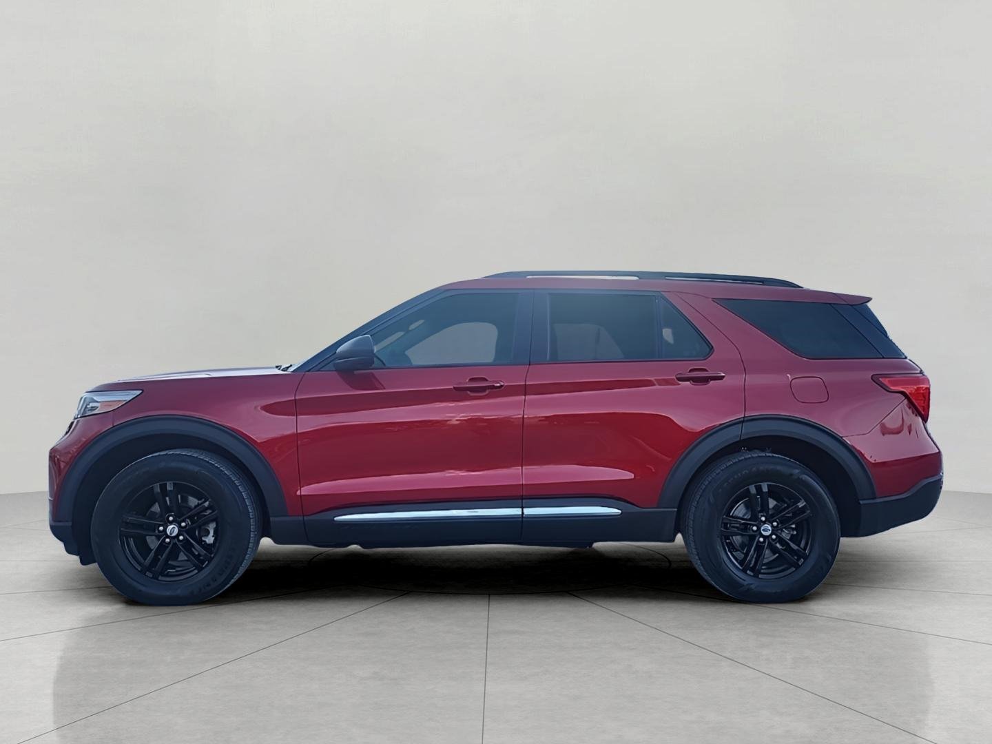 Certified 2022 Ford Explorer XLT image 5