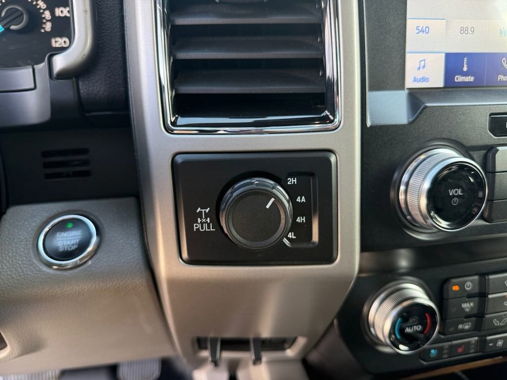 Certified 2019 Ford F150 Lariat w/ Equipment Group 502A Luxury image 19