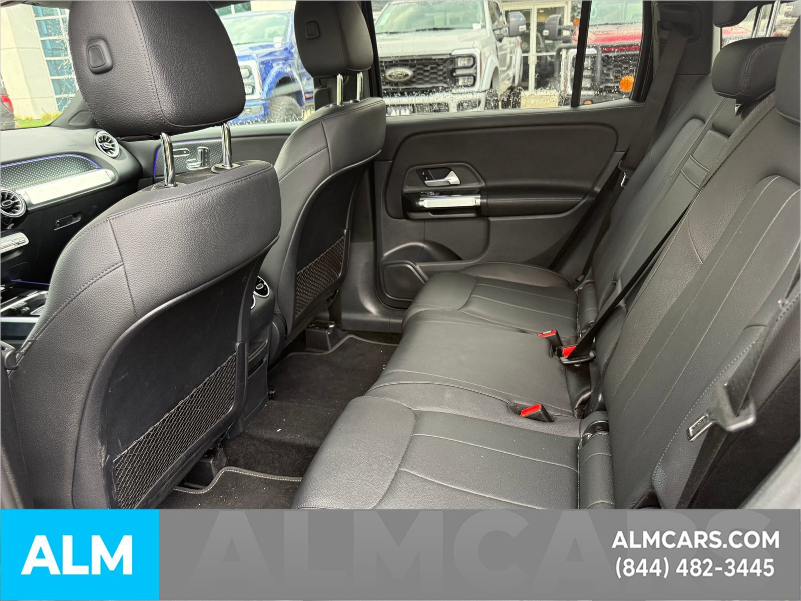 Used 2025 Mercedes-Benz GLB 250 image 10