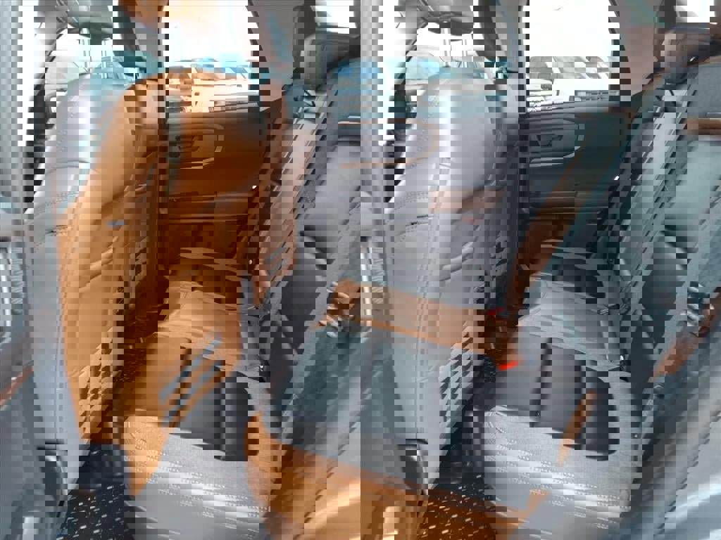 Certified 2024 Ford Bronco Sport Outer Banks w/ Tech Package image 17