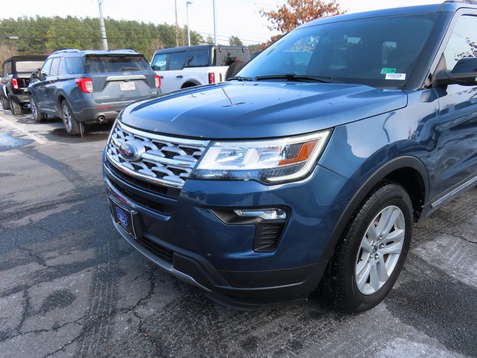 Certified 2018 Ford Explorer XLT w/ Equipment Group 201A image 2