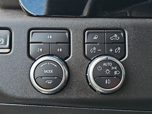 Used 2025 GMC Sierra 2500 SLE w/ SLE Value Package; AWD/4WD image 23