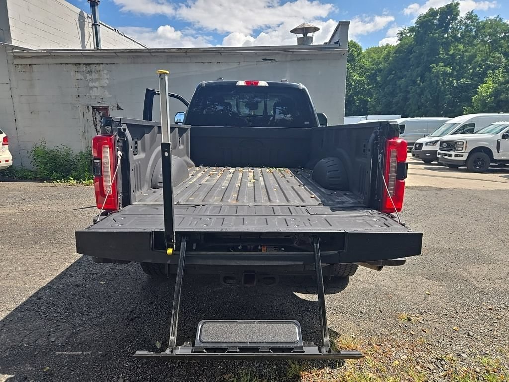 Certified 2024 Ford F250 XL w/ STX Appearance Package AWD/4WD image 7