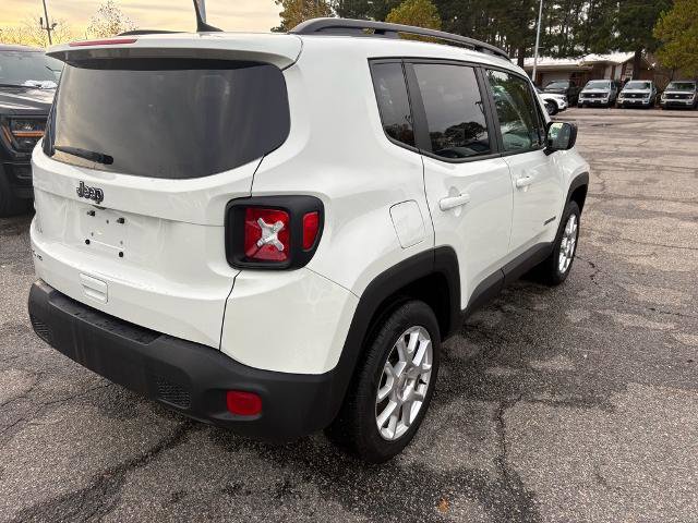 Used 2023 Jeep Renegade Latitude w/ Premium Group image 5