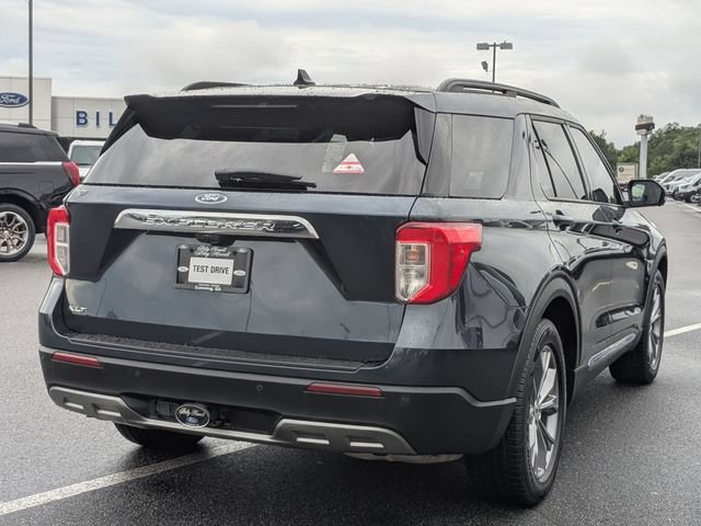 Certified 2022 Ford Explorer XLT w/ Equipment Group 202A RWD image 3