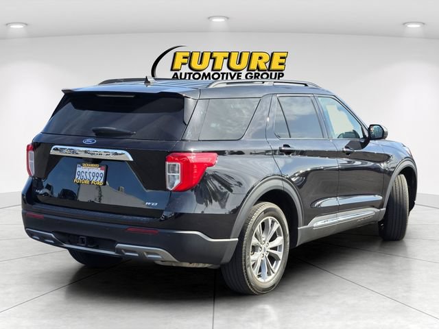 Certified 2022 Ford Explorer XLT w/ Equipment Group 202A AWD/4WD image 4