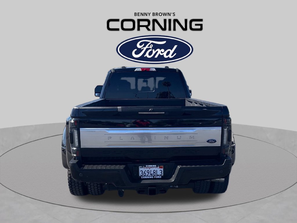 Certified 2022 Ford F450 Platinum w/ Camper Package AWD/4WD image 4