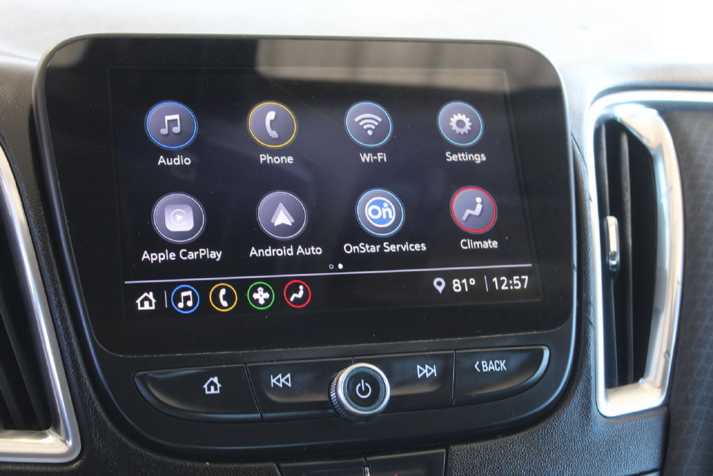 Used 2021 Chevrolet Malibu LT FWD image 19