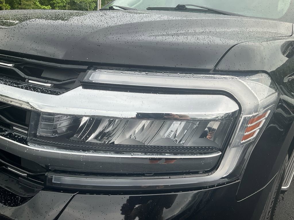 Certified 2023 Ford Expedition Limited RWD image 9