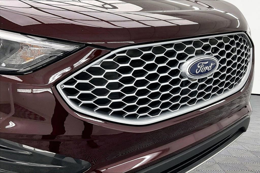 Certified 2024 Ford Edge SEL w/ Convenience Package AWD/4WD image 28