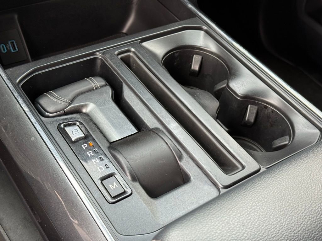 Certified 2022 Ford F150 XLT w/ Equipment Group 302A High image 11