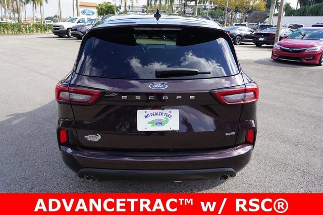 Certified 2023 Ford Escape ST-Line w/ Equipment Group 301A image 2