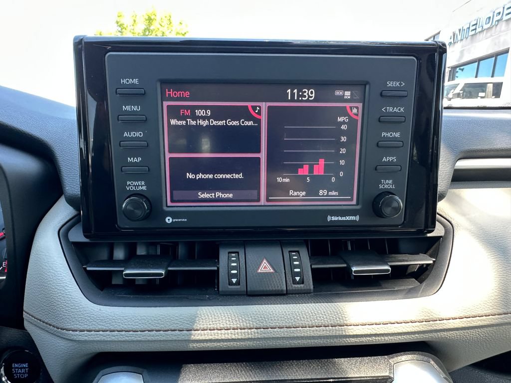 Used 2022 Toyota RAV4 XLE Premium FWD image 30