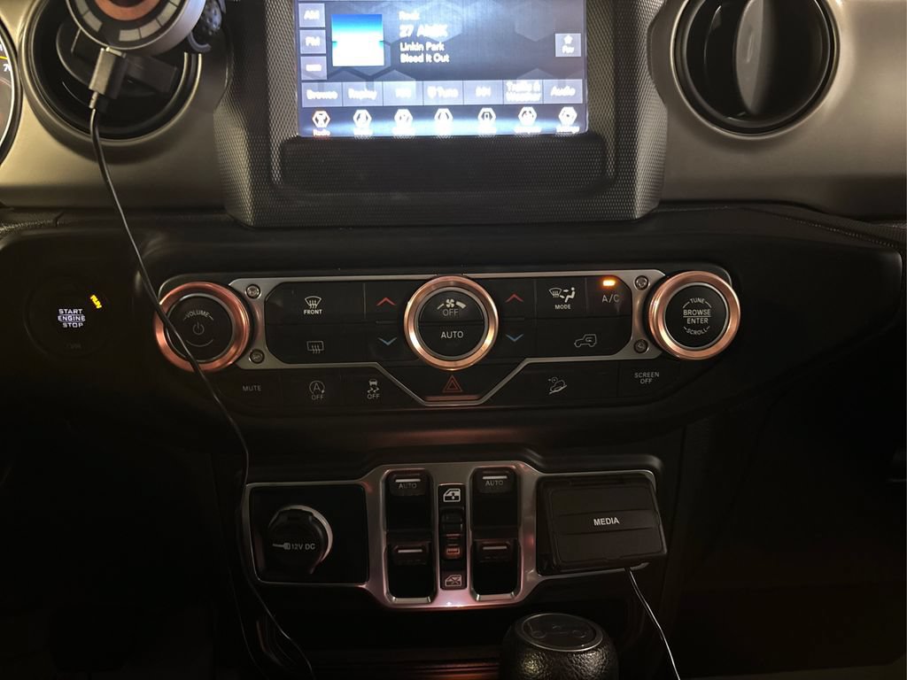 Used 2019 Jeep Wrangler Unlimited Sport S AWD/4WD image 30