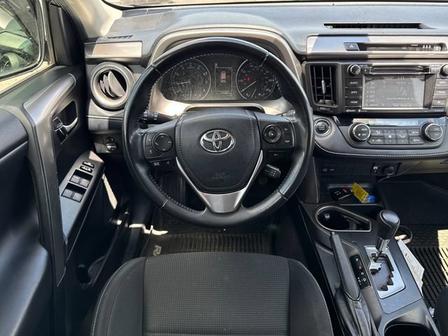 Used 2018 Toyota RAV4 XLE w/ Plus Extra Value Package AWD/4WD image 17