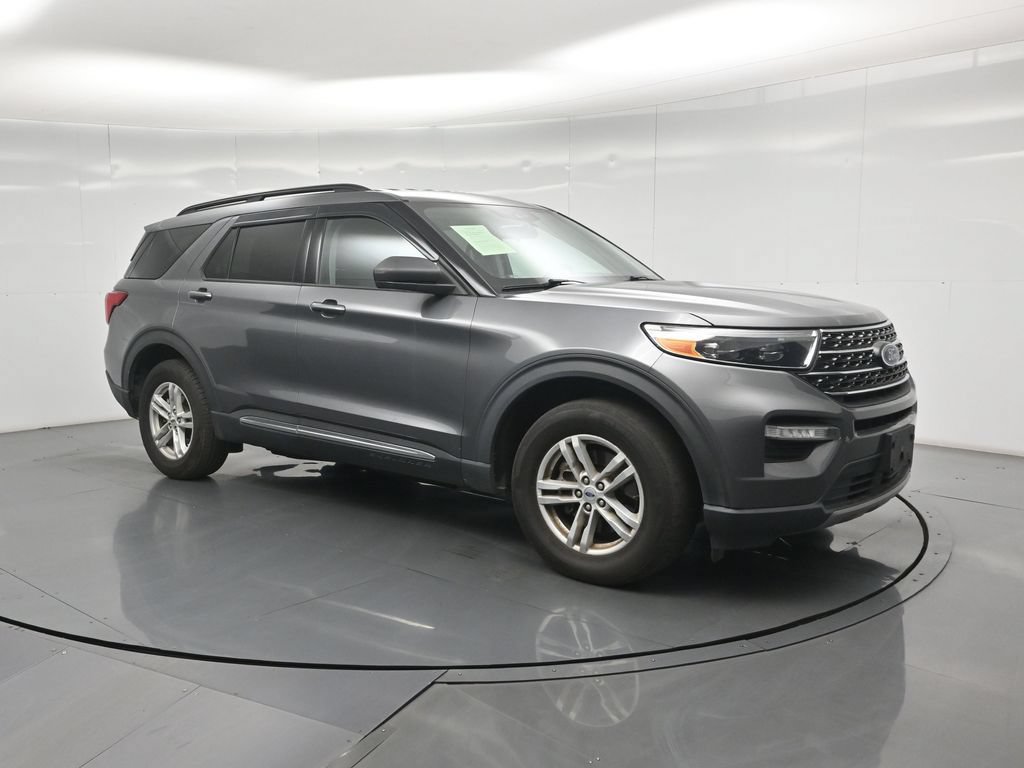 Certified 2021 Ford Explorer XLT w/ Equipment Group 202A AWD/4WD image 27