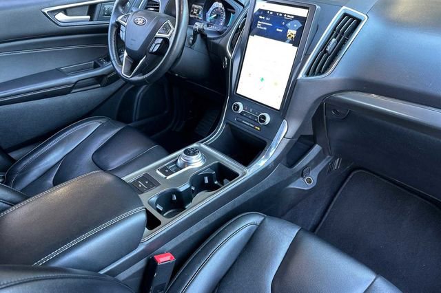 Certified 2022 Ford Edge Titanium image 14