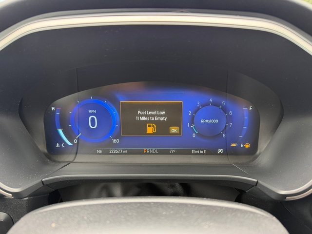 Certified 2022 Ford Escape SEL w/ SEL Stealth AWD Package image 30