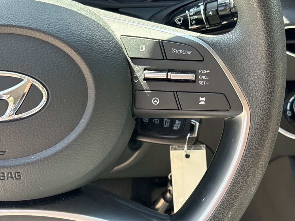 Used 2023 Hyundai Sonata SE w/ Cargo Package image 15