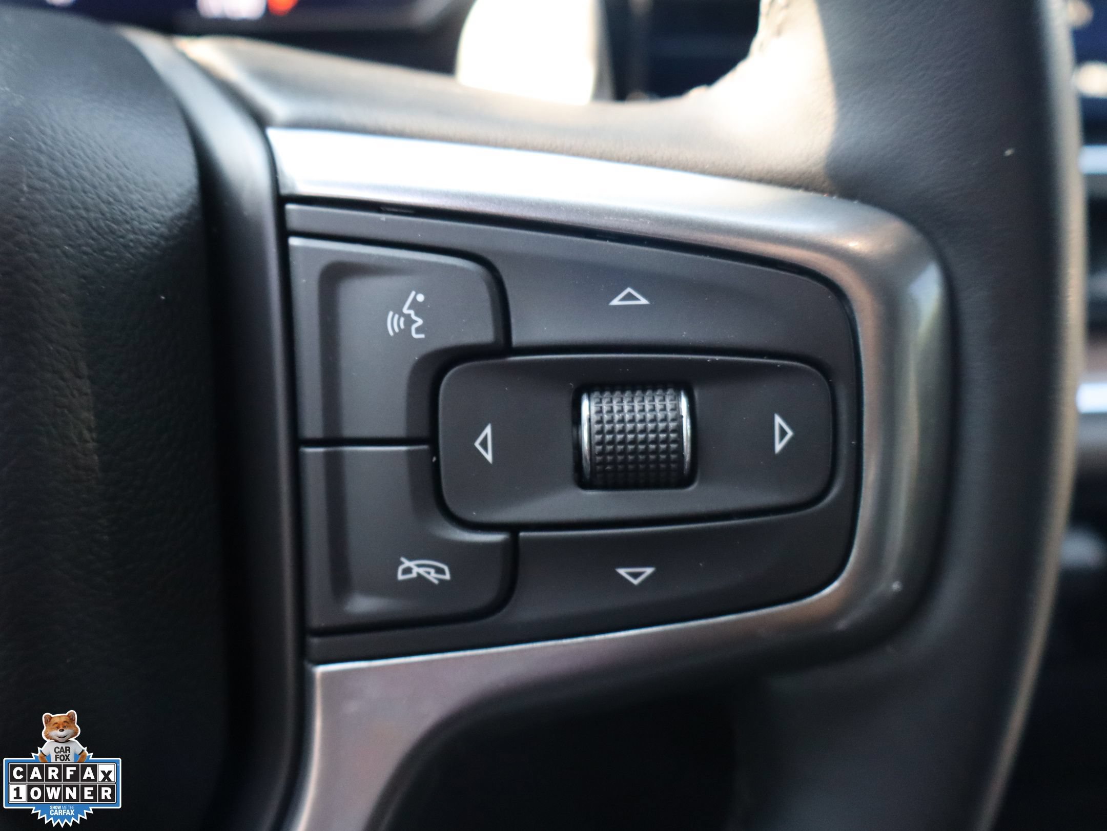 Used 2024 Chevrolet Silverado 1500 LT Trail Boss w/ Convenience Package II AWD/4WD image 17