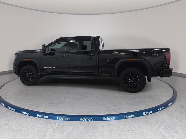Used 2024 GMC Sierra 2500 AT4 w/ Technology Package AWD/4WD image 9