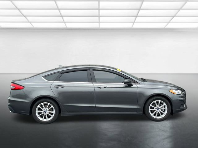 Certified 2019 Ford Fusion SE FWD image 3