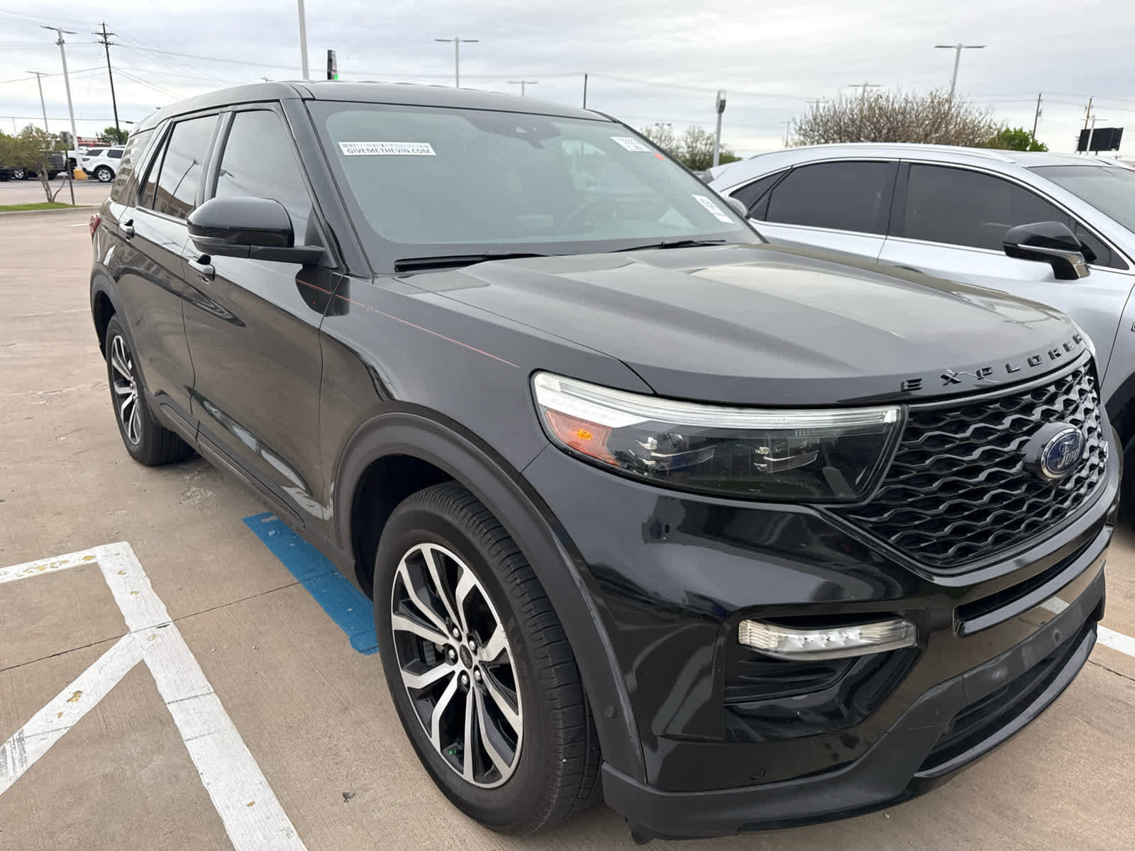 Certified 2021 Ford Explorer ST w/ Equipment Group 401A image 10