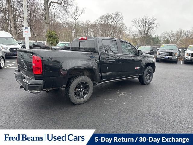 Used 2018 Chevrolet Colorado Z71 w/ Z71 Midnight Edition image 5