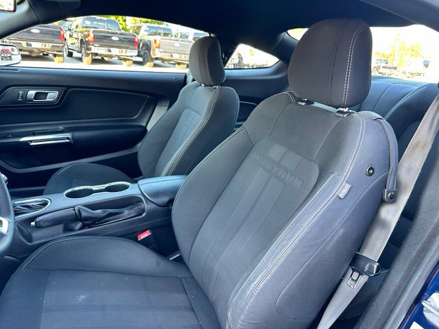 Certified 2019 Ford Mustang Coupe RWD image 31