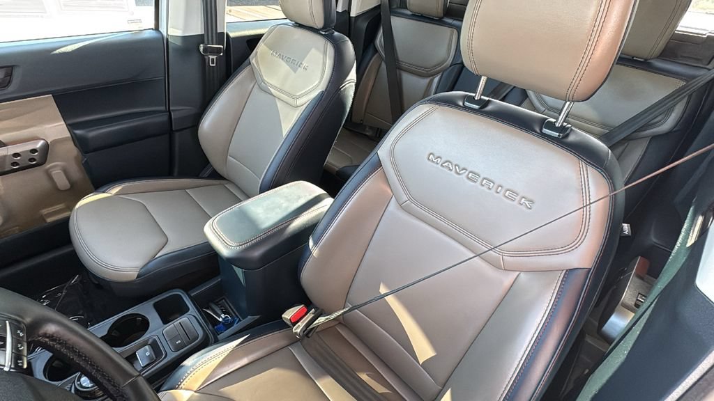 Certified 2025 Ford Maverick Lariat w/ 4K Tow Package AWD/4WD image 23
