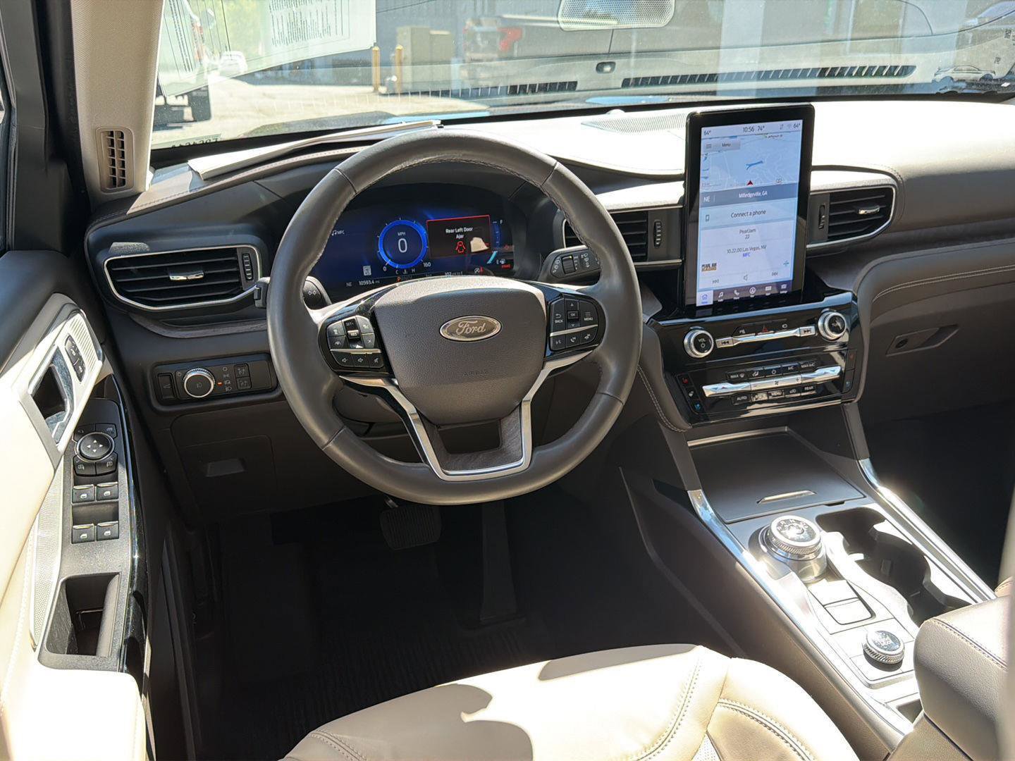 Certified 2023 Ford Explorer Platinum w/ Technology Package AWD/4WD image 20