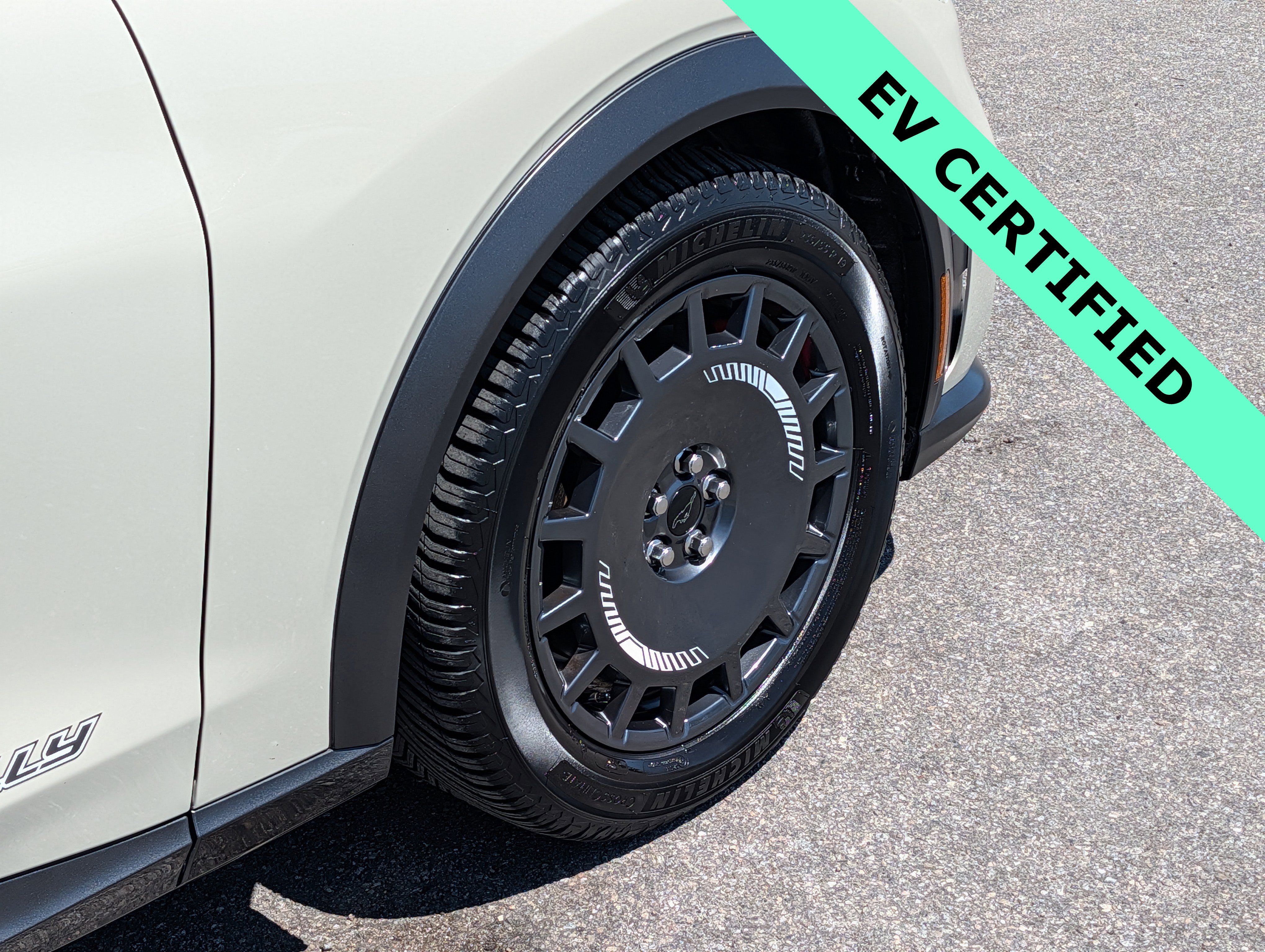 Certified 2025 Ford Mustang Mach-E GT AWD/4WD image 12