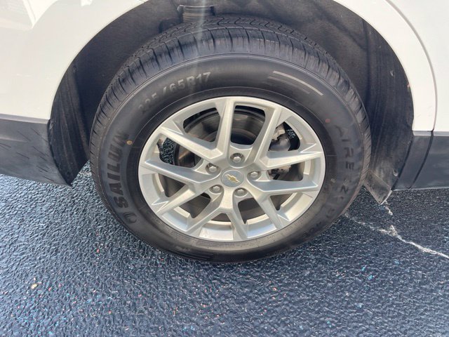 Used 2024 Chevrolet Equinox LT AWD/4WD image 9