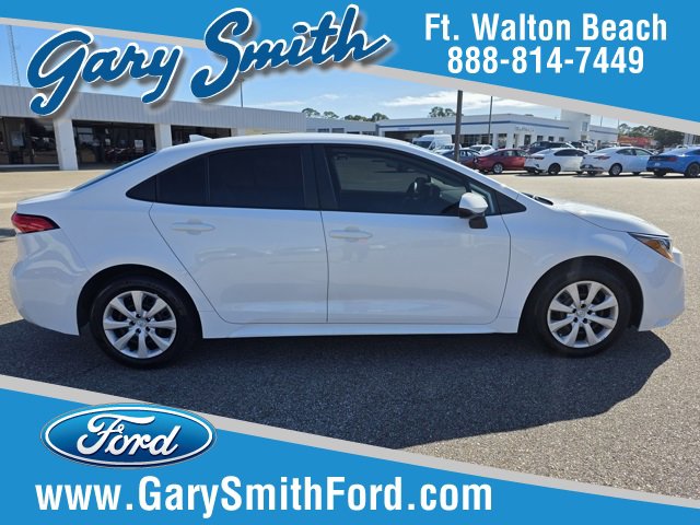 Used 2024 Toyota Corolla LE image 1