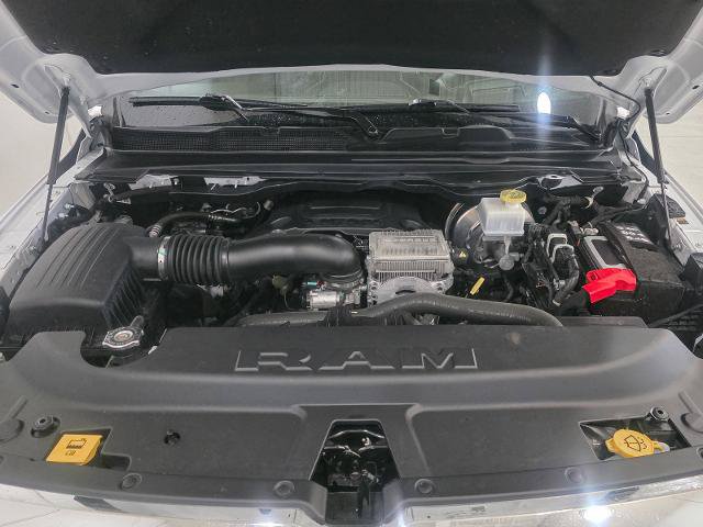 Used 2023 RAM 1500 Limited AWD/4WD image 16