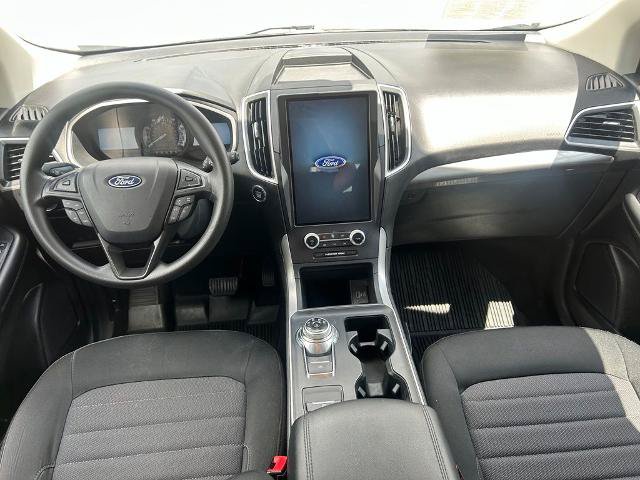 Certified 2021 Ford Edge SE FWD image 13