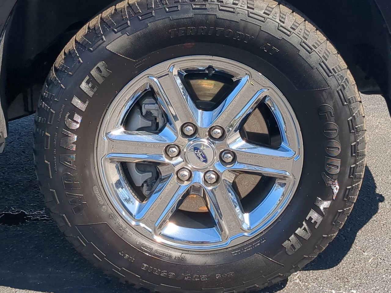 Certified 2025 Ford F150 XLT w/ Equipment Group 301A Standard image 11