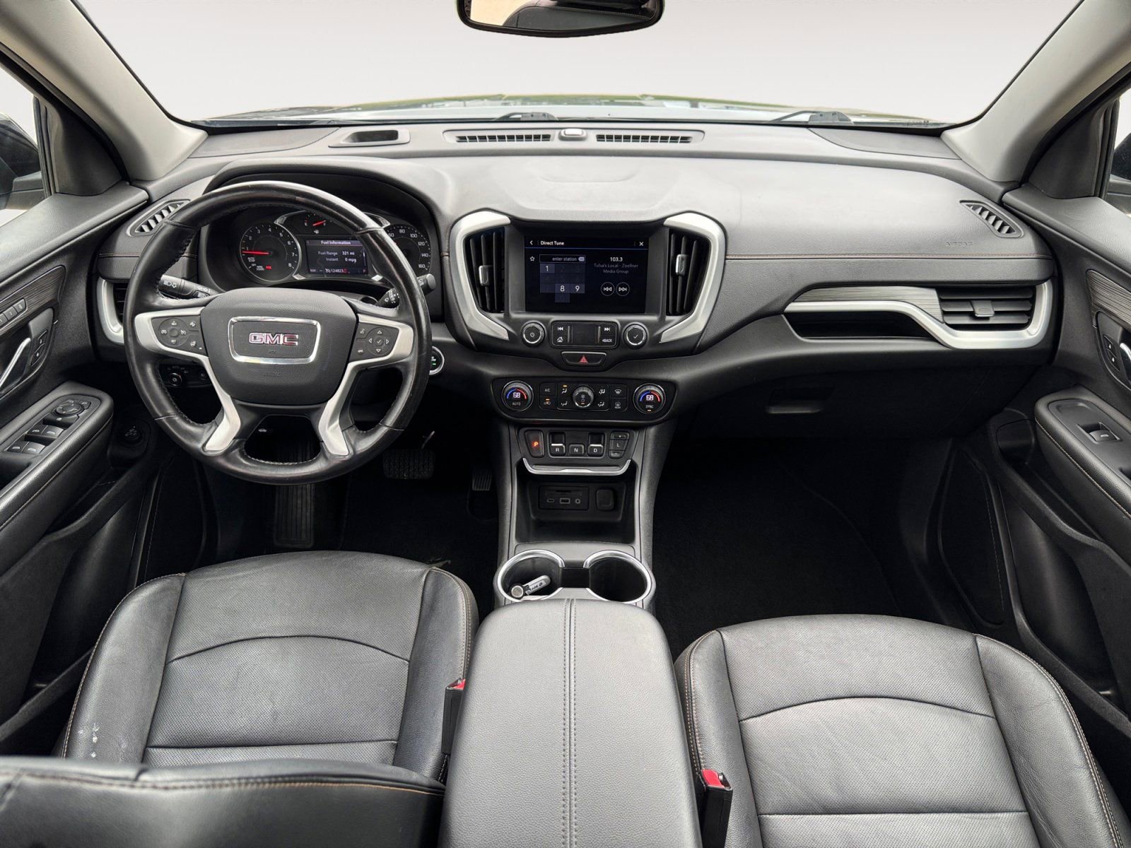 Used 2020 GMC Terrain SLT w/ Preferred Package FWD image 10