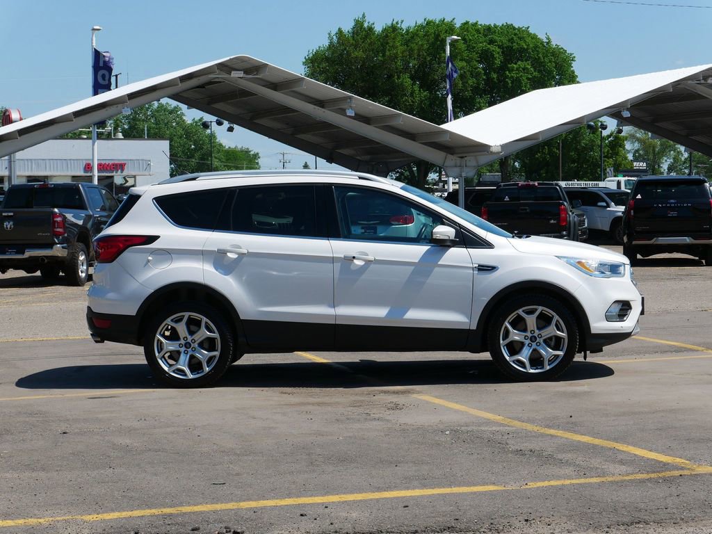 Certified 2019 Ford Escape Titanium AWD/4WD image 2