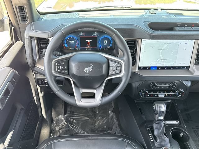 Certified 2025 Ford Bronco Outer Banks AWD/4WD image 14