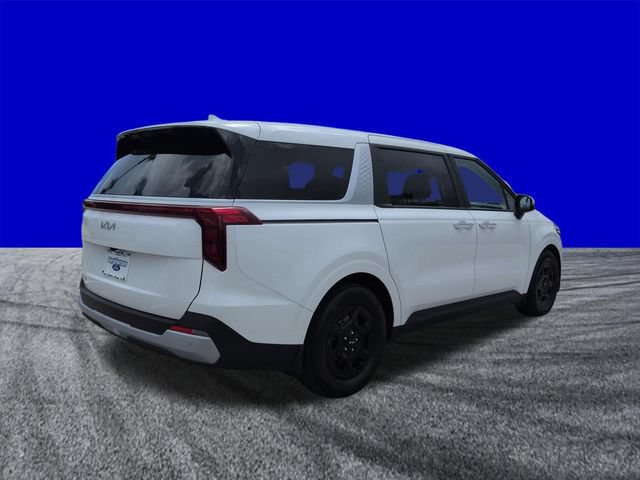 Used 2025 Kia Carnival FWD image 4