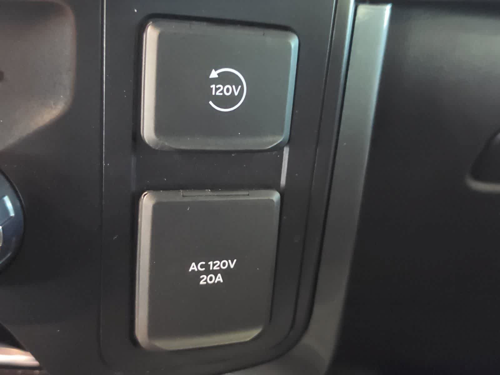 Certified 2022 Ford F150 Lariat w/ Equipment Group 502A High AWD/4WD image 36