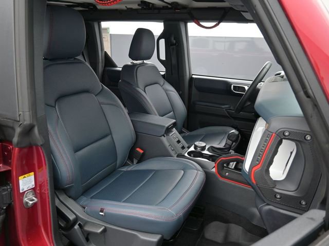 Certified 2025 Ford Bronco Heritage Edition AWD/4WD image 27