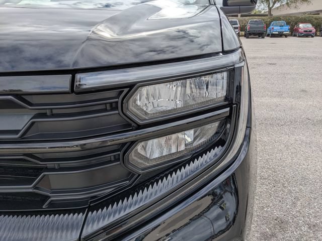 Certified 2025 Ford Expedition Active AWD/4WD image 9