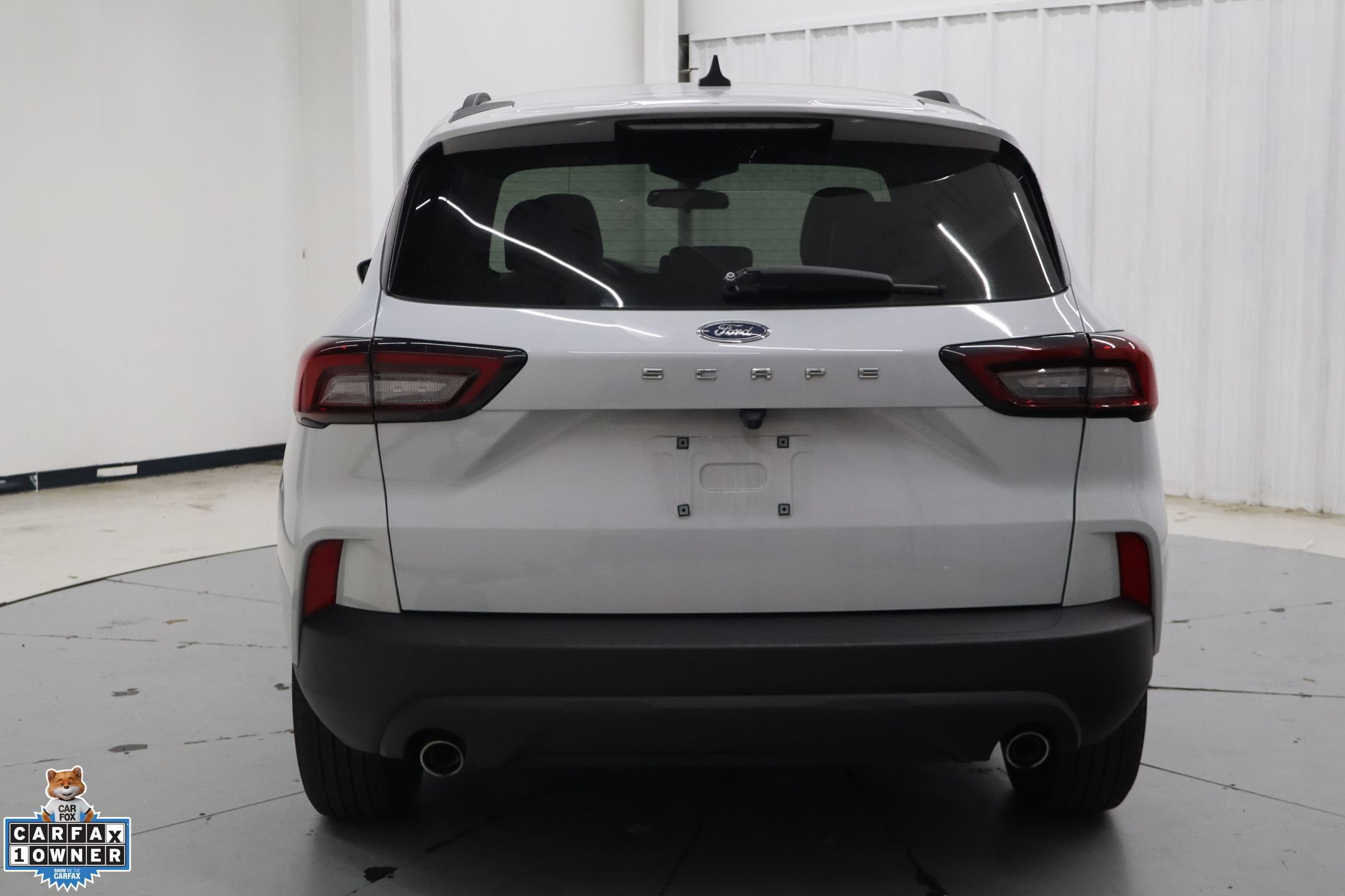Certified 2025 Ford Escape ST-Line FWD image 4