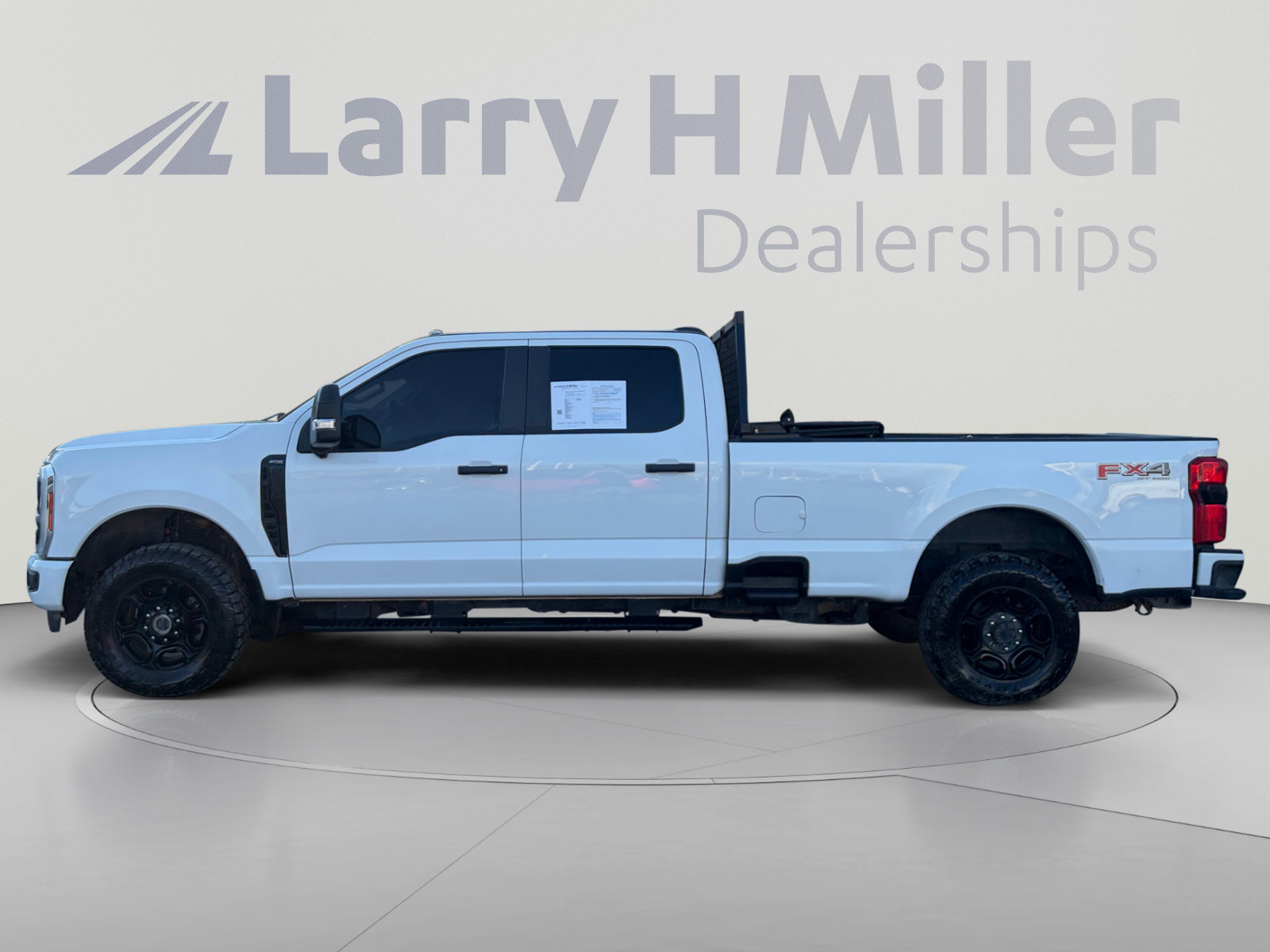 Certified 2024 Ford F250 XL w/ STX Appearance Package AWD/4WD image 2